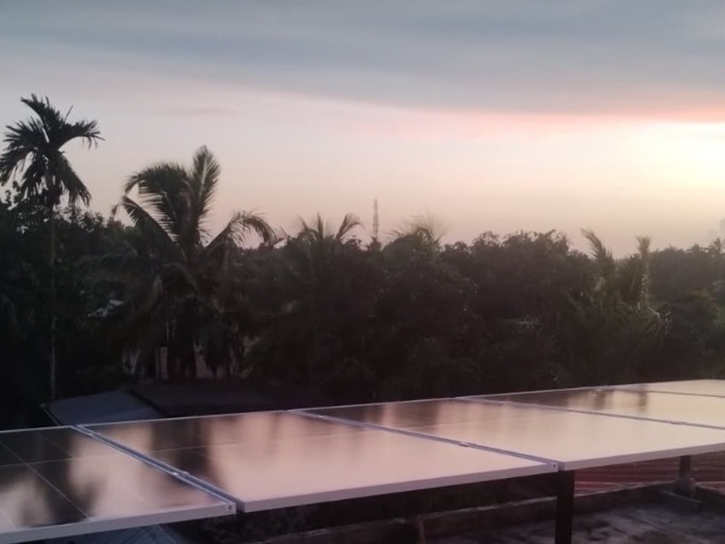 GoodWe solar inverter with safety distribution